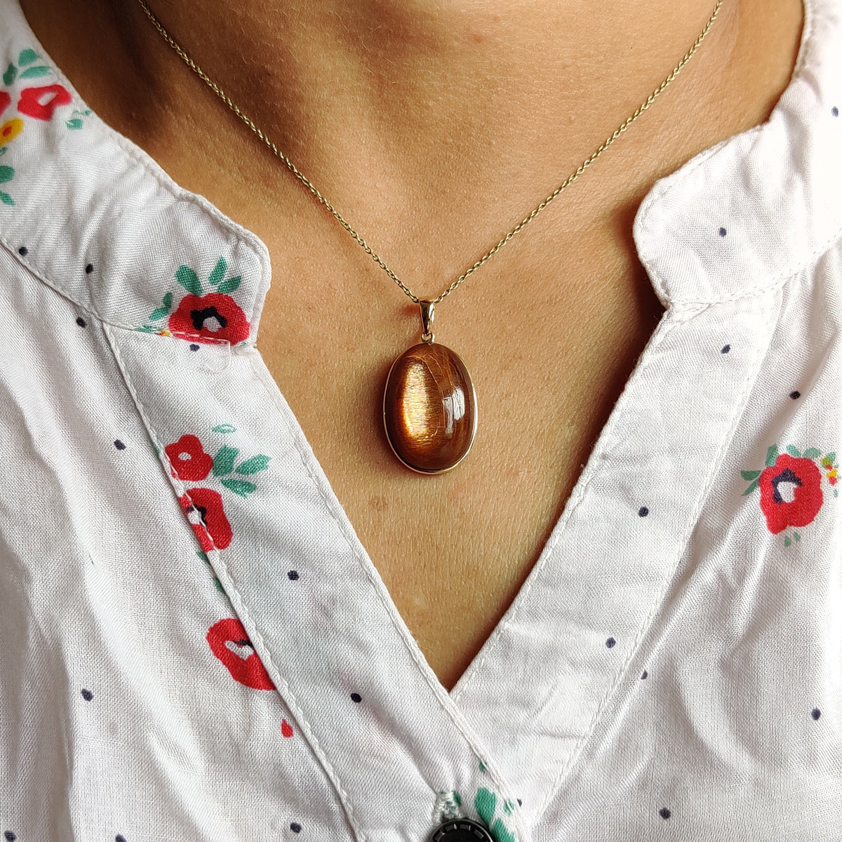 14K Solid Yellow Gold Natural Sunstone Pendant, July August Birthstone, Christmas Present