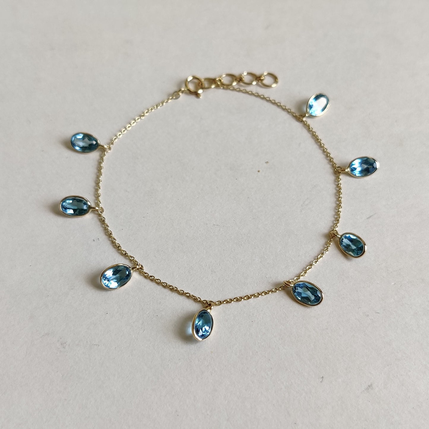 Natural Swiss Blue Topaz Bracelet, 14K Solid Yellow Gold Swiss Blue Topaz Bracelet, Chain Bracelet, Blue Topaz Bracelet, December Birthstone