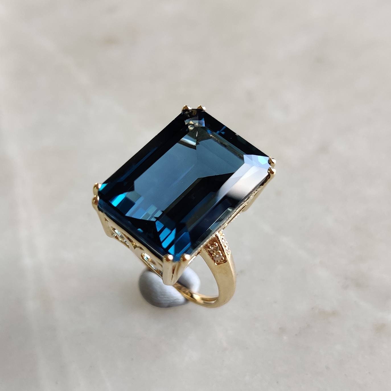 Natural London Blue Topaz Ring, 14K Solid Gold Blue Topaz Diamond Ring, Engagement Ring, December Birthstone,Christmas Ring, Topaz Jewelry