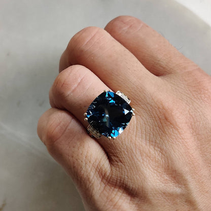 Natural London Blue Topaz Ring, 14K Solid Gold Ring, BlueTopaz Diamond Ring, December Birthstone, Statement Ring, London Blue Topaz Jewelry