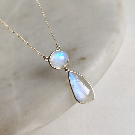 Natural Rainbow Moonstone Necklace, 14K Solid Gold Moonstone Pendant, Yellow Gold Necklace Pendant, Blue Moonstone Jewelry, June Birthstone