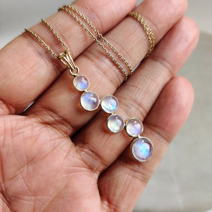 Natural Rainbow Moonstone Pendant, 14K Solid Gold Moonstone Pendant,Blue Moonstone Jewelry, June Birthstone, Blue Moonstone Pendent Necklace