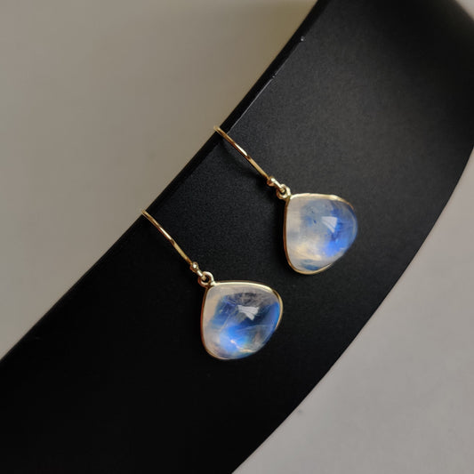 14K Gold Rainbow Moonstone Earring, Natural Rainbow Moonstone Bezel Earring, 14K Solid Yellow Gold Earring, June Birthstone, Christmas Gift