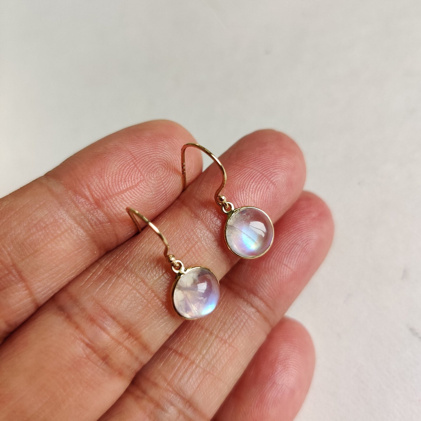 14K Gold Rainbow Moonstone Earring, Natural Rainbow Moonstone Bezel Earring, 14K Solid Yellow Gold Earring, June Birthstone, Christmas Gift