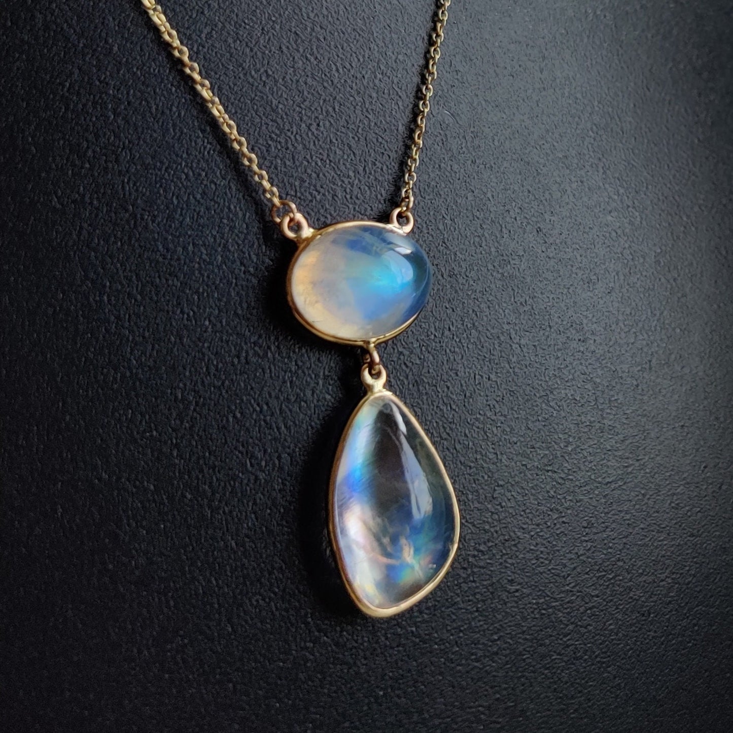 Natural Rainbow Moonstone Necklace, 14K Solid Gold Moonstone Pendant, Yellow Gold Necklace Pendant, Blue Moonstone Jewelry, June Birthstone