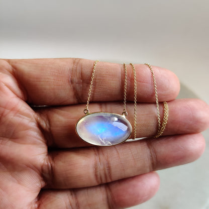 Natural Rainbow Moonstone Necklace, 14K Solid Gold Moonstone Pendant, Yellow Gold Chain Necklace, Blue Moonstone Jewelry, June Birthstone