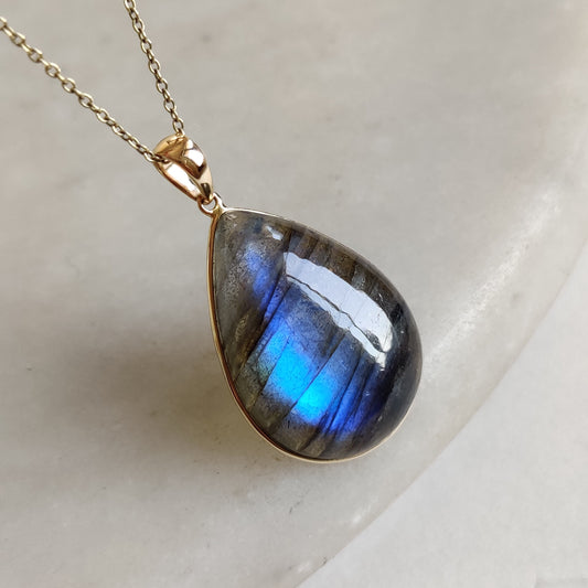 Natural Labradorite Pendant Necklace, 14K Solid Yellow Gold Labradorite Necklace, Blue Labradorite Bezel Pendant, November Birthstone