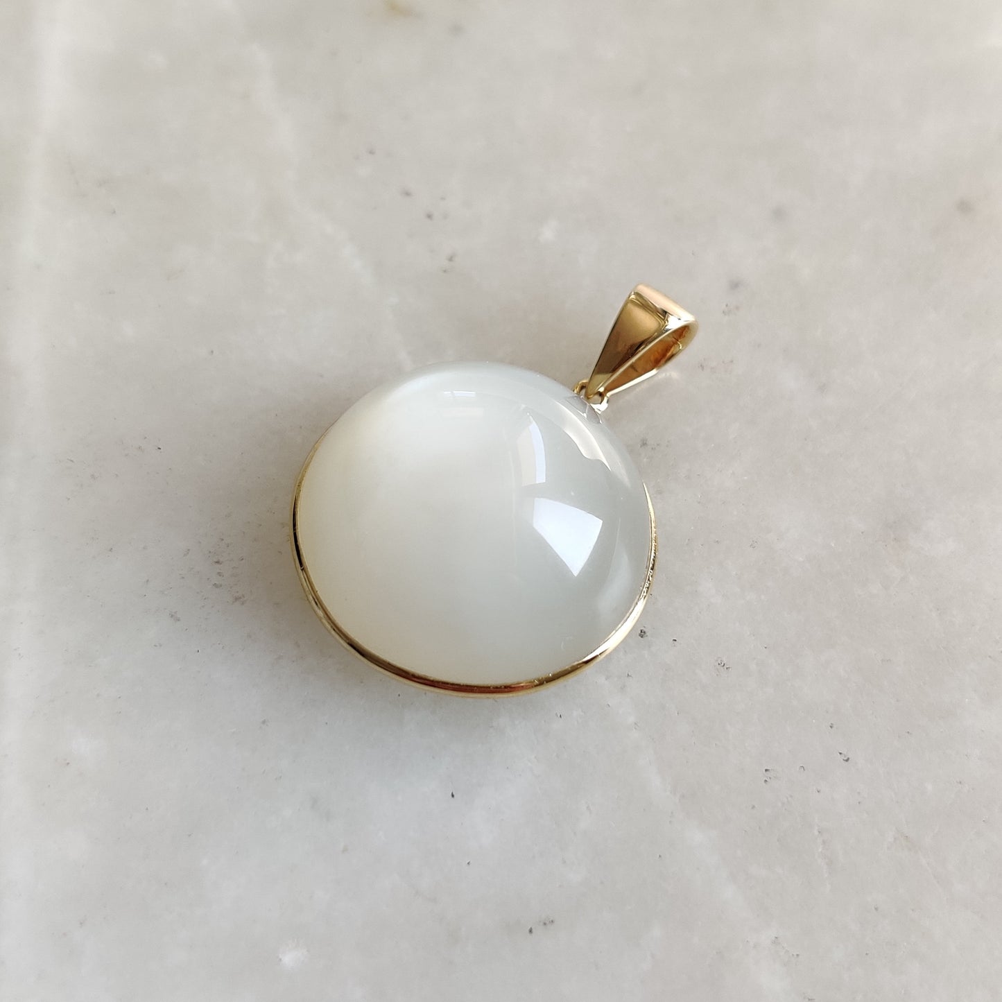 Natural White Moonstone Pendant, 14K Solid Yellow Gold Moonstone Pendant, June Birthstone, Christmas Gift, Bezel Pendant, Moonstone Jewelry