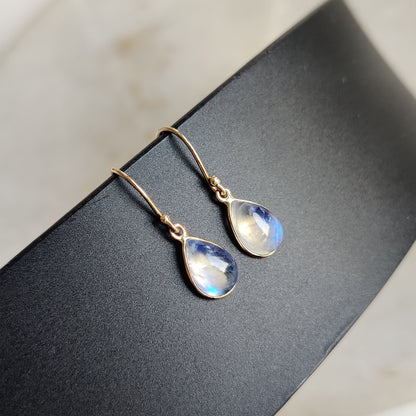 14K Gold Rainbow Moonstone Earrings, Natural Rainbow Moonstone Bezel Earring, 14K Solid Yellow Gold Earring, June Birthstone, Christmas Gift