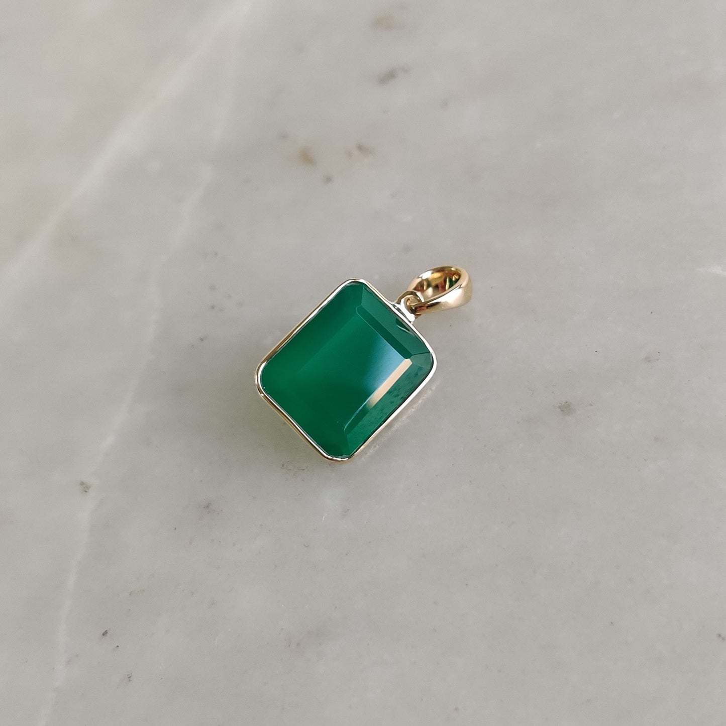 14K Gold Green Onyx Pendant, Natural Green Onyx Bezel Necklace, 14K Solid Yellow Gold Pendant, May Birthstone, Christmas Gift, Onyx Jewelry