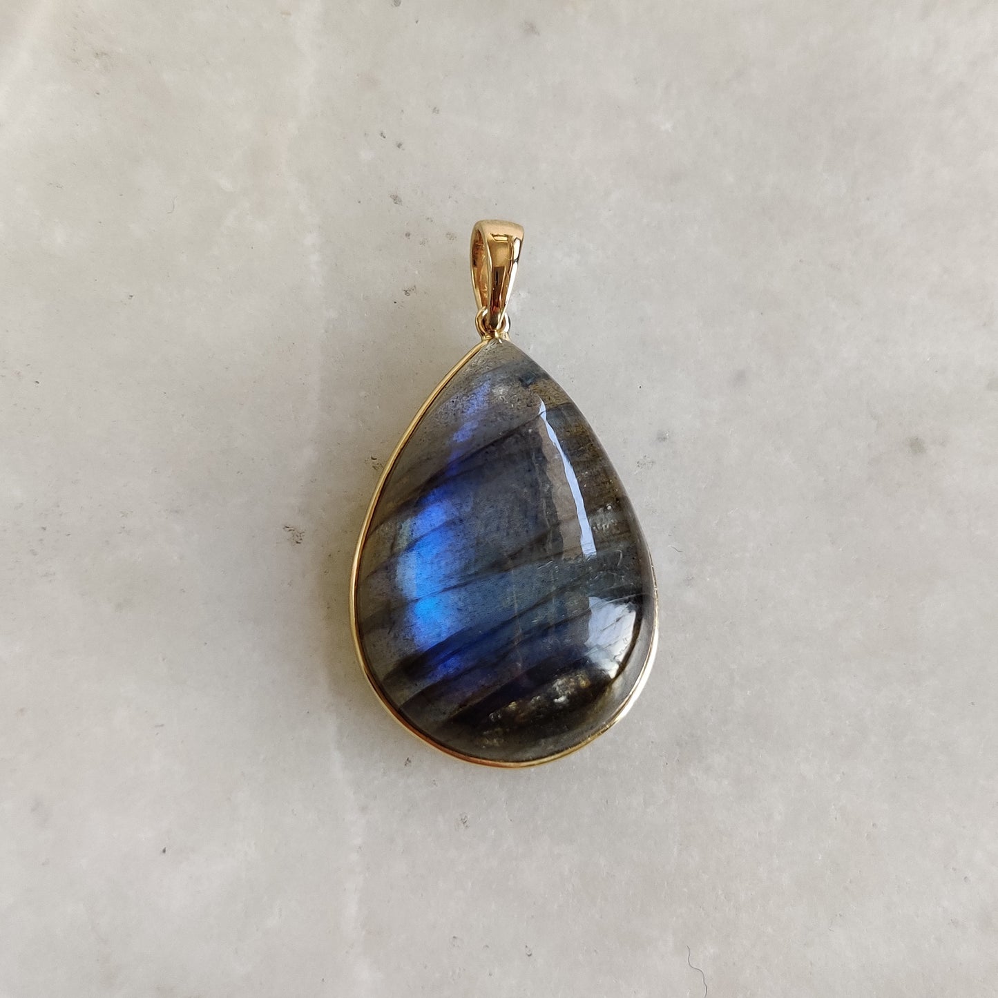 Natural Labradorite Pendant Necklace, 14K Solid Yellow Gold Labradorite Necklace, Blue Labradorite Bezel Pendant, November Birthstone