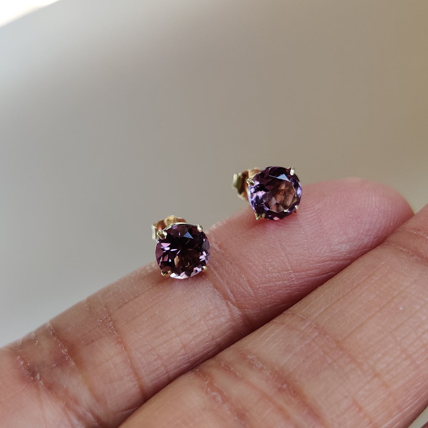 14K Gold Purple Amethyst Stud Earrings, 14K Solid Yellow Gold Earrings, February Birthstone, Dainty Earrings, Stud Earring, Amethyst Jewelry