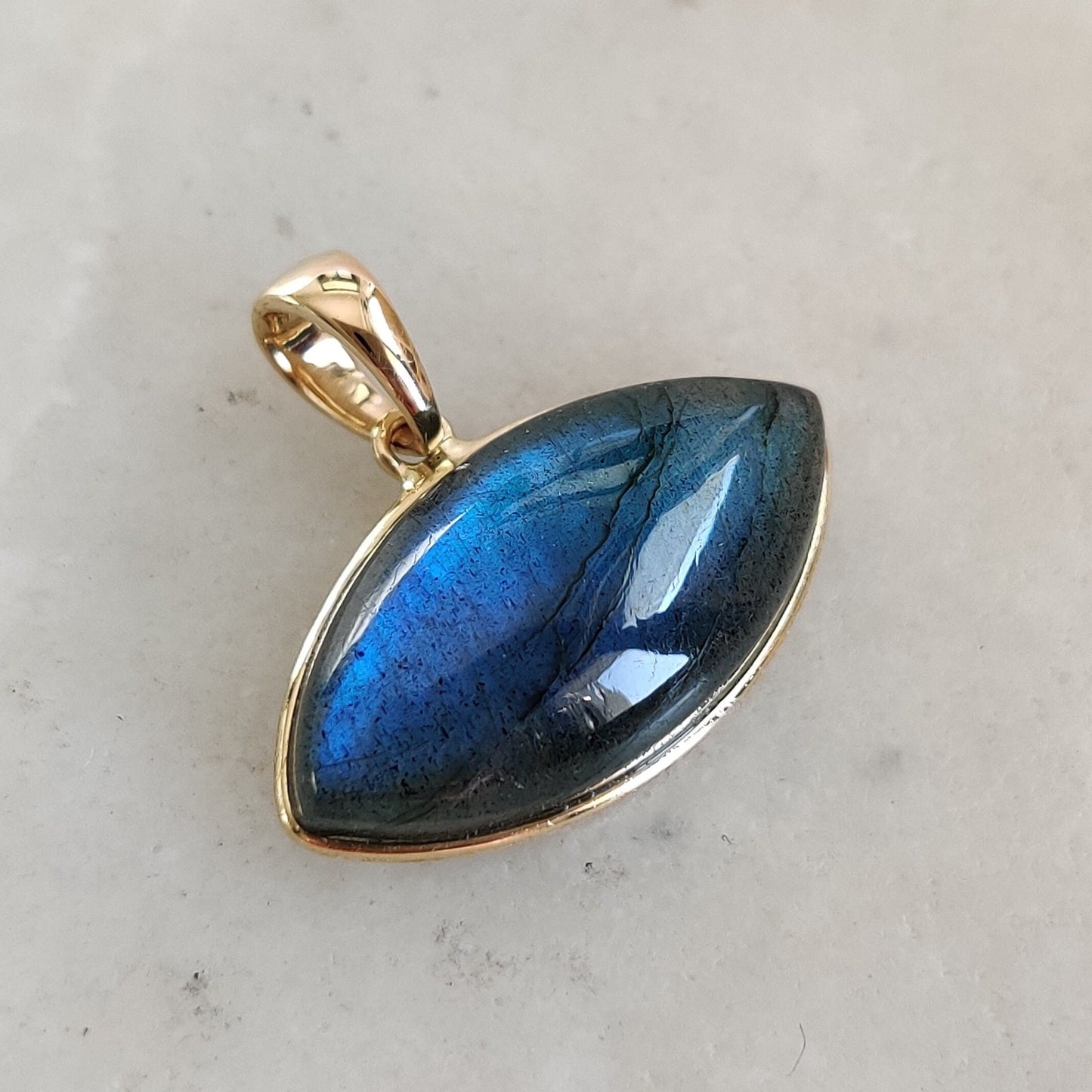 Natural Labradorite Pendant, 14K Solid Yellow Gold Labradorite Pendant, November Birthstone Pendant, Christmas Gift, Labradorite Jewelry