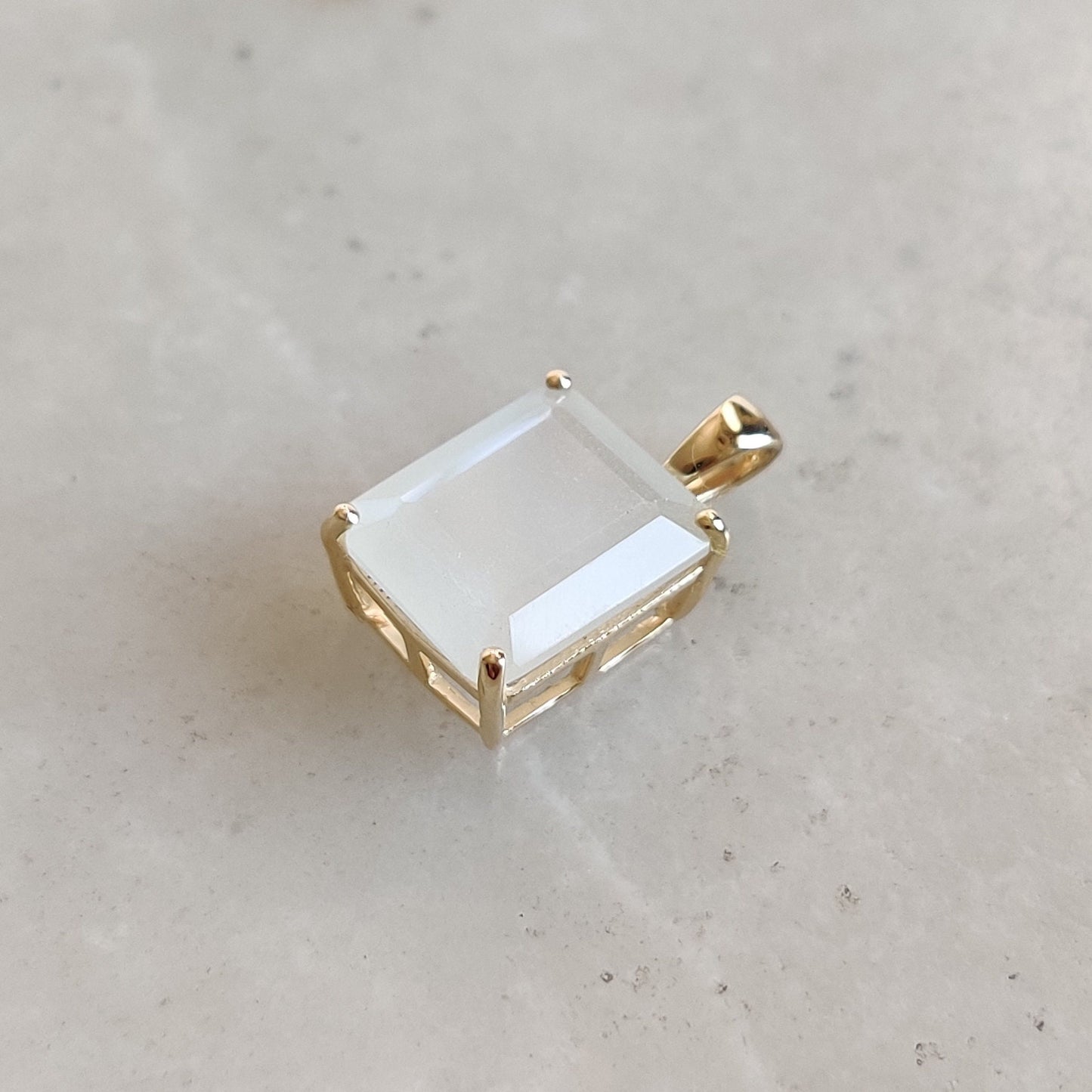 Natural White Moonstone Pendant, 14K Solid Yellow Gold White Moonstone Pendant, June Birthstone, Anniversary Gift, White Moonstone Jewelry