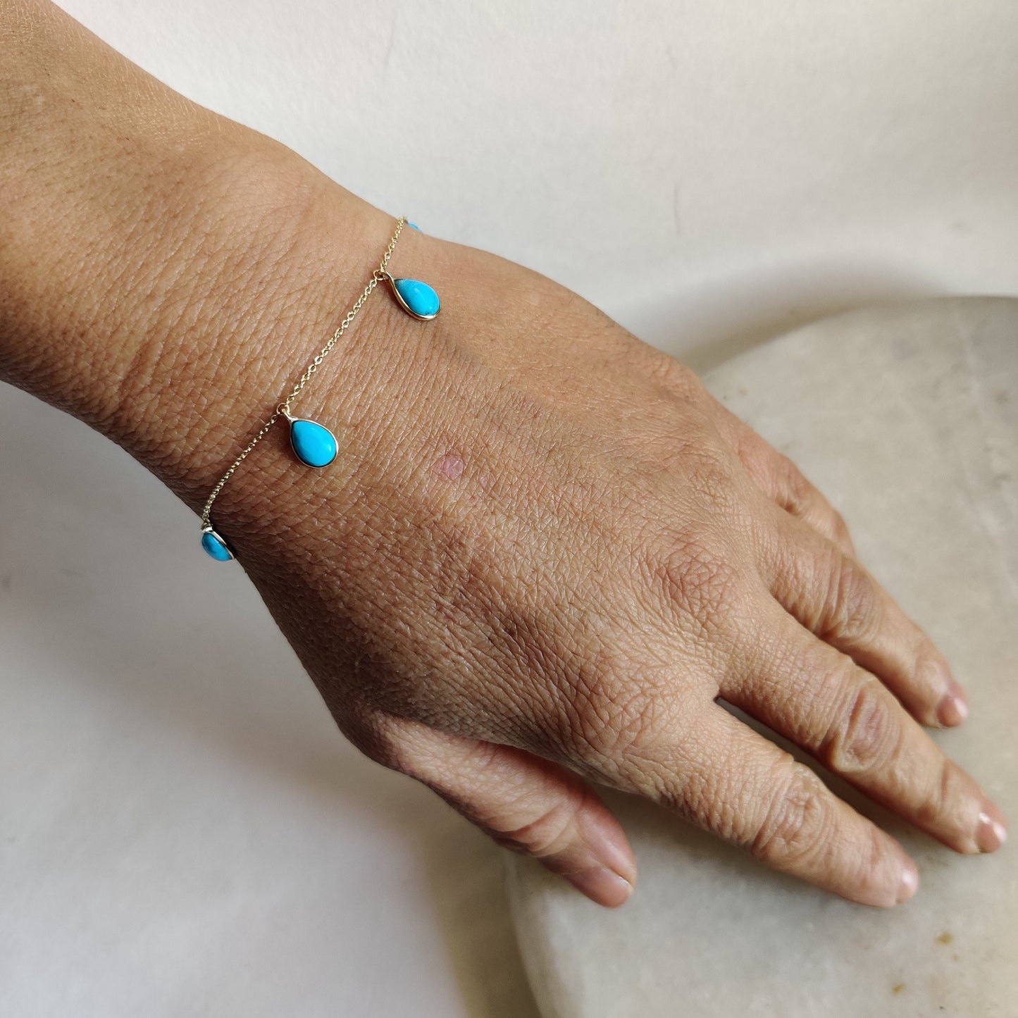 Natural Sleeping Beauty Turquoise Bracelet, 14K Yellow Gold Turquoise Bracelet, Chain Bracelet, Turquoise Jewelry, December Birthstone,