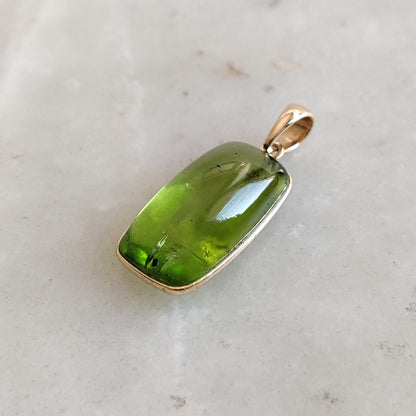 Colgante de peridoto natural, colgante de peridoto de oro macizo de 14 quilates, collar con colgante de oro macizo, piedra natal de agosto, regalo de Navidad, joyería de peridoto