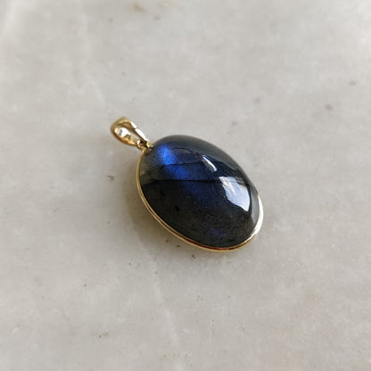 Natural Labradorite Pendant, 14K Solid Yellow Gold Pendant, Bezel Pendant, November Birthstone Pendant, Christmas Gift, Labradorite Jewelry