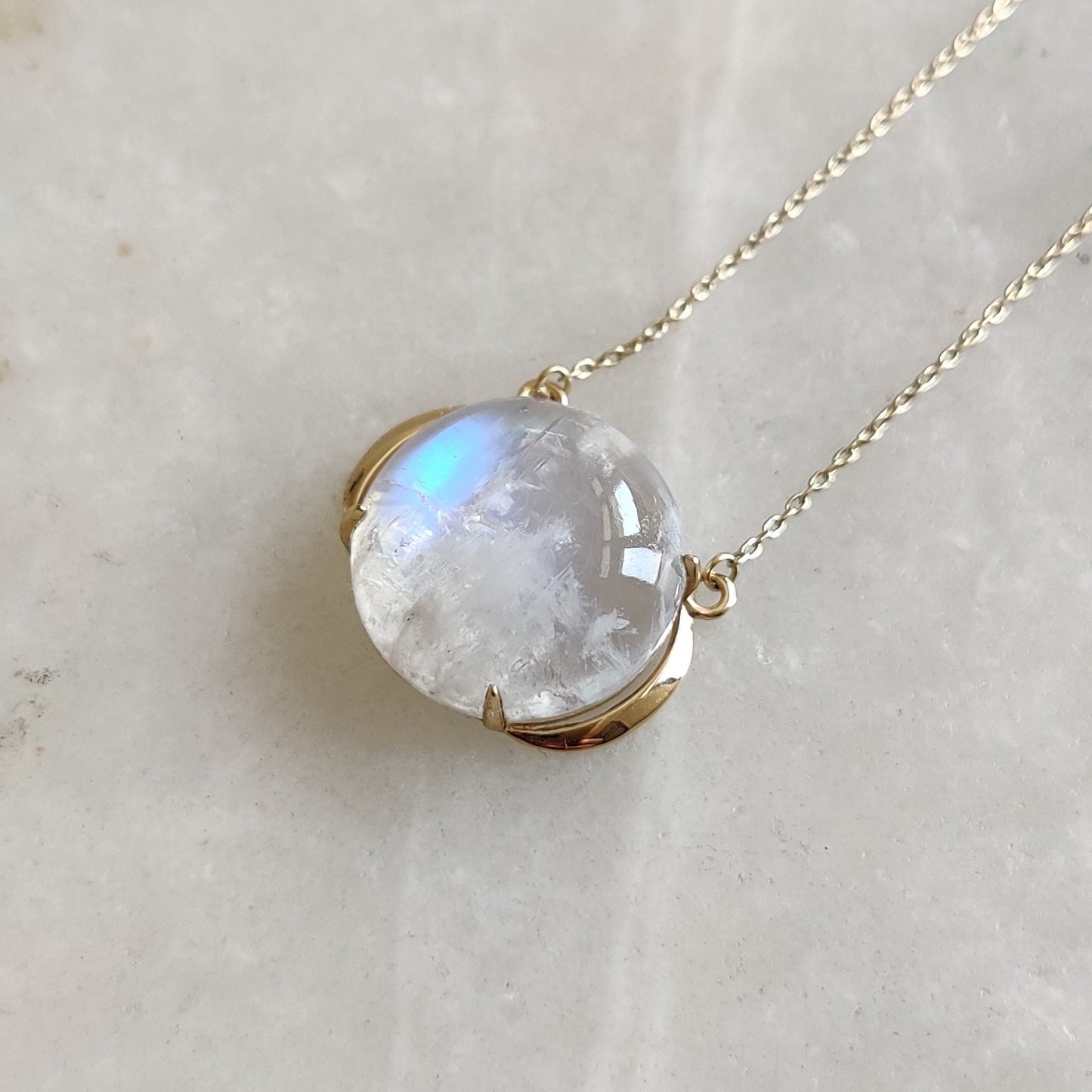 Natural Rainbow Moonstone Necklace, 14K Solid Gold Moonstone Pendant, Yellow Gold Necklace Pendant, Blue Moonstone Jewelry, June Birthstone