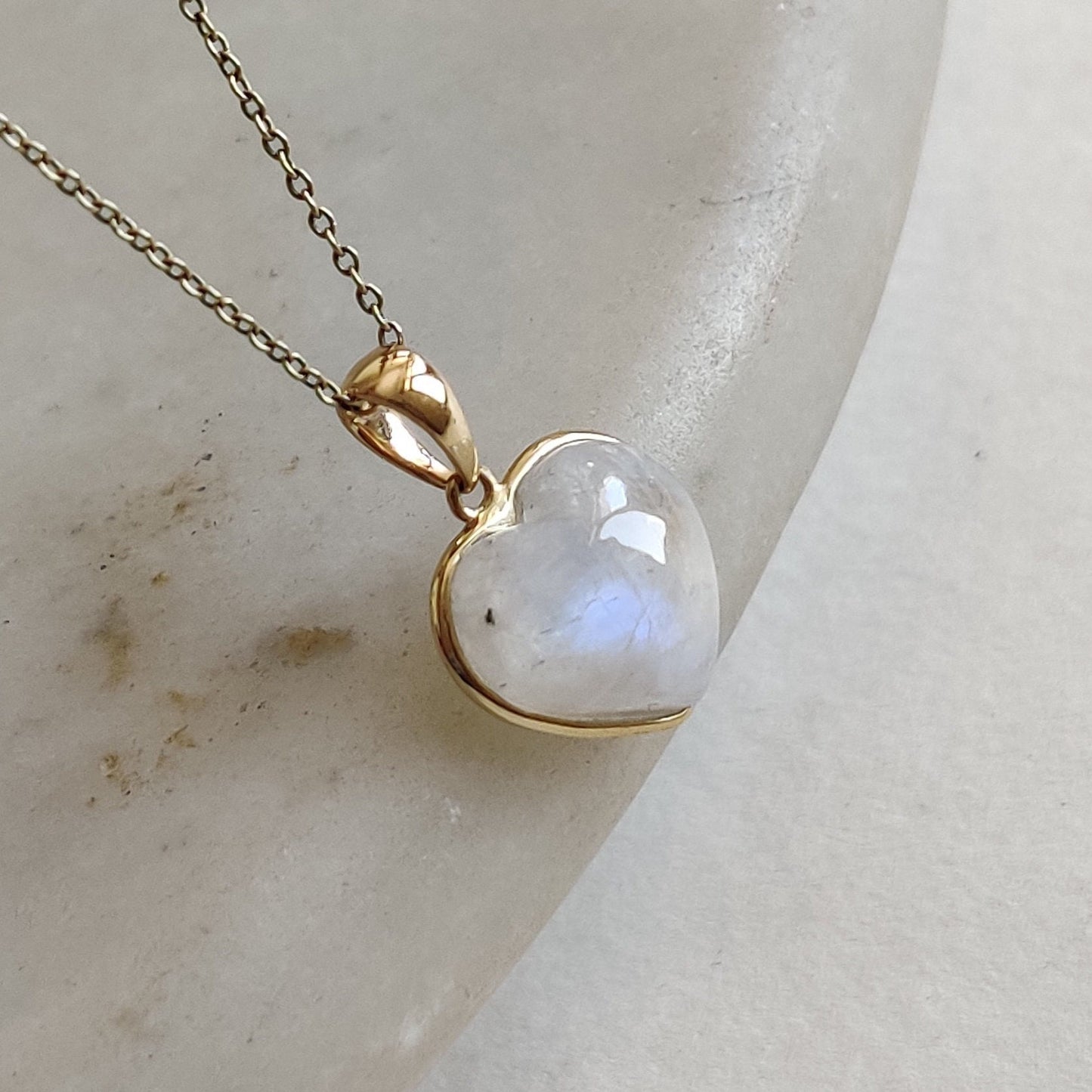 Natural Rainbow Moonstone Pendant, 14K Solid Yellow Gold Pendant, June Birthstone Pendant, Bezel Set Pendant, Christmas Present