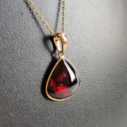 Natural Garnet Pendant, 14K Solid Gold Garnet Pendant, Solid Gold Pendant Necklace, January Birthstone, Christmas Gift, Garnet Jewelry