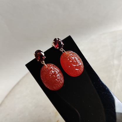 Natural Garnet & Red Onyx Earrings, 14K Solid Yellow Gold Garnet Red Onyx Earrings, January Birthstone, Red Onyx Carving Earrings