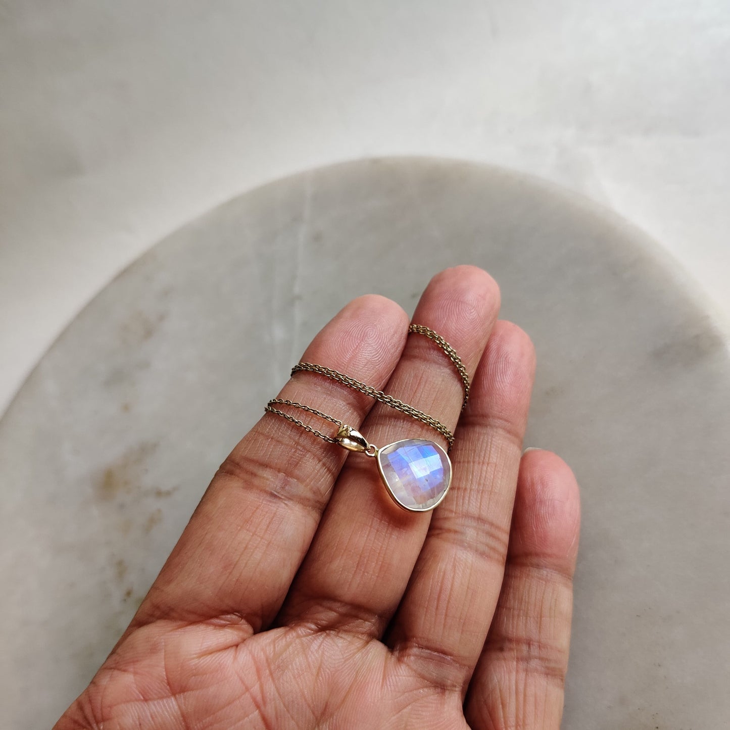 Natural Rainbow Moonstone Pendant, 14K Solid Yellow Gold Moonstone Pendant, Solid Gold Bezel Pendant, June Birthstone, Christmas Gift