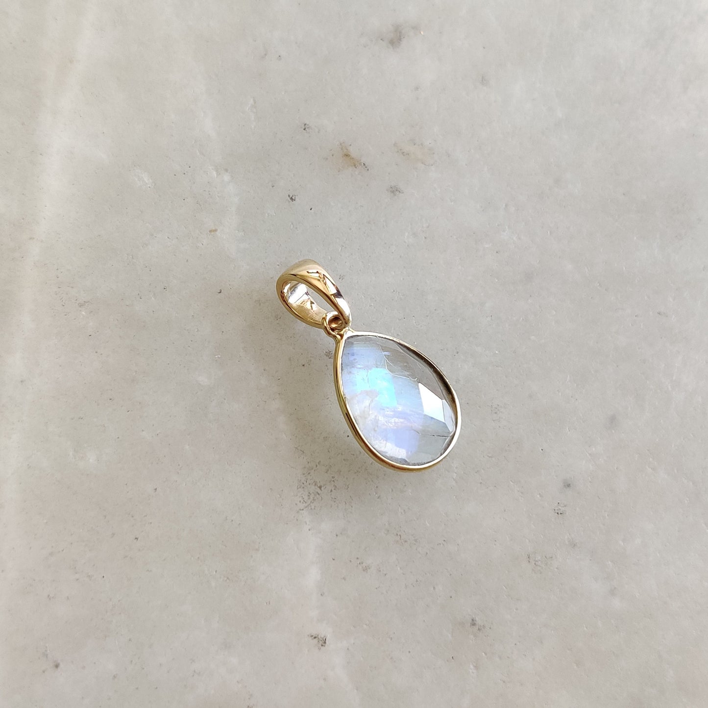 Natural Rainbow Moonstone Necklace, 14K Solid Yellow Gold Moonstone Pendant, Blue Moonstone Jewelry, June Birthstone, Christmas Gift