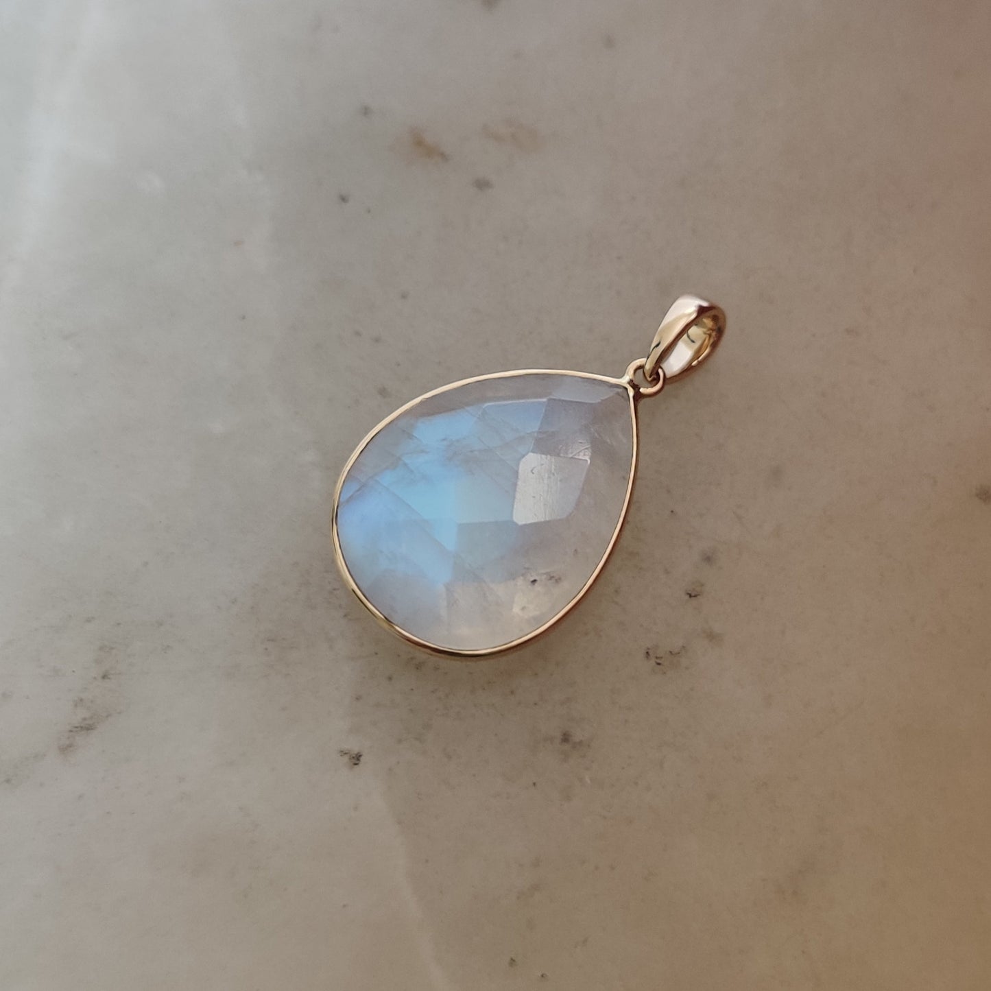 14K Gold Moonstone Pendant, Natural Moonstone Pendant, 14K Solid Yellow Gold Pendant, June Birthstone, Christmas Gifts, Moonstone Jewelry