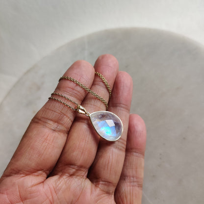 14K Gold Moonstone Pendant, Natural Moonstone Pendant, 14K Solid Yellow Gold Pendant, June Birthstone, Christmas Gifts, Moonstone Jewelry