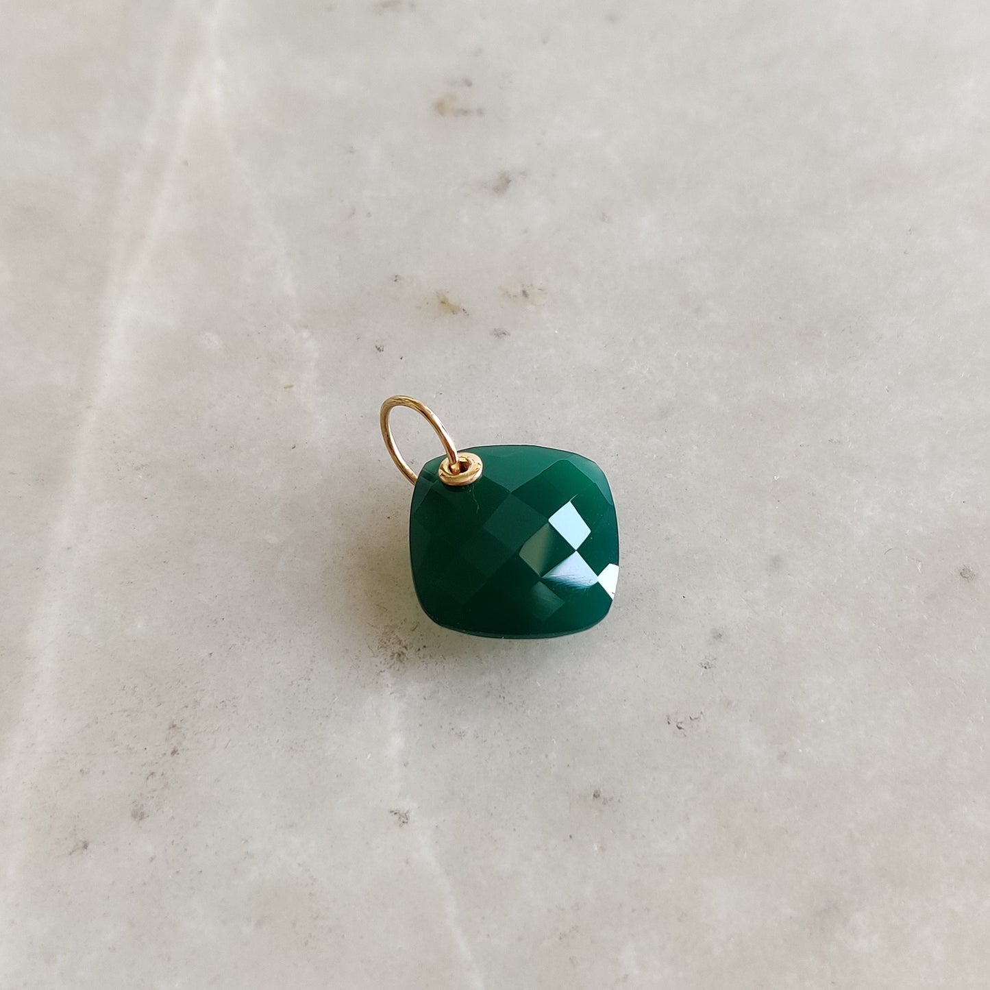 Natural Green Onyx Pendant, 14K Solid Yellow Gold Pendant, May Birthstone Pendant, Green Onyx Briolette Pendant, Christmas Present