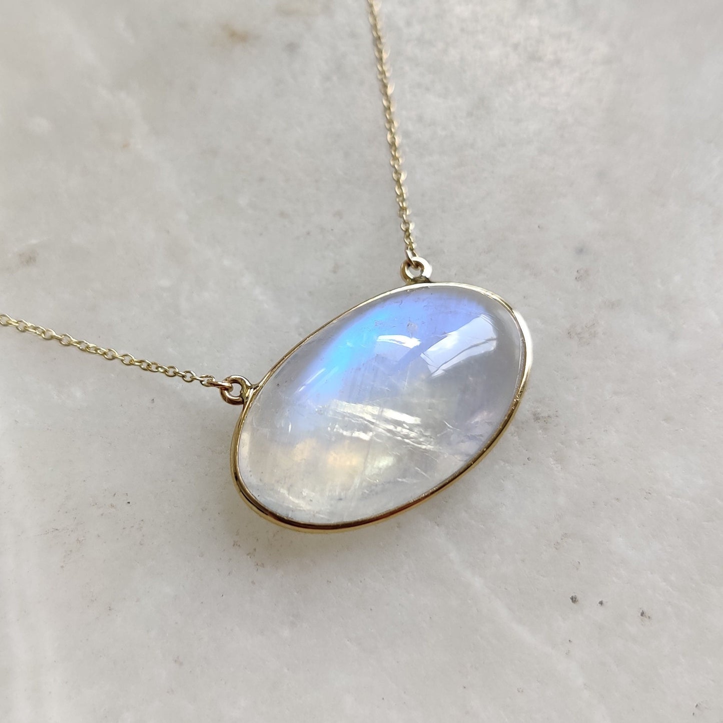 Natural Rainbow Moonstone Necklace, 14K Solid Gold Moonstone Pendant, Yellow Gold Chain Necklace, Blue Moonstone Jewelry, June Birthstone