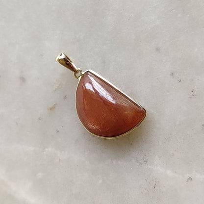 Natural Sunstone Pendant, 14K Solid Yellow Gold Sunstone Pendant, July & August Birthstone, Feldspar Crystal Pendant, Christmas Present