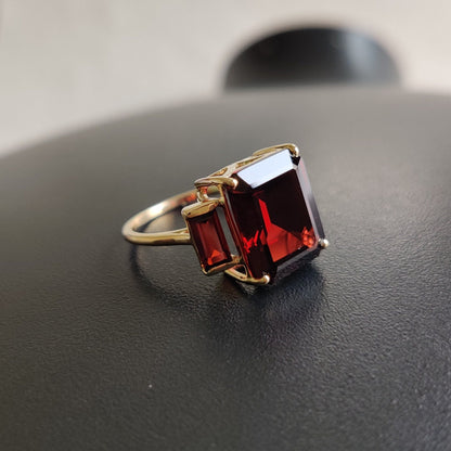 Natural Garnet Ring, 14K Solid Yellow Gold Rin, Statement Ring, Cocktail Ring, January Birthstone Ring, Garnet Jewelry, Gifts for her