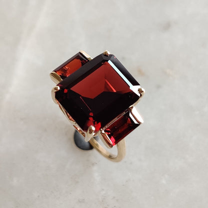 Natural Garnet Ring, 14K Solid Yellow Gold Rin, Statement Ring, Cocktail Ring, January Birthstone Ring, Garnet Jewelry, Gifts for her