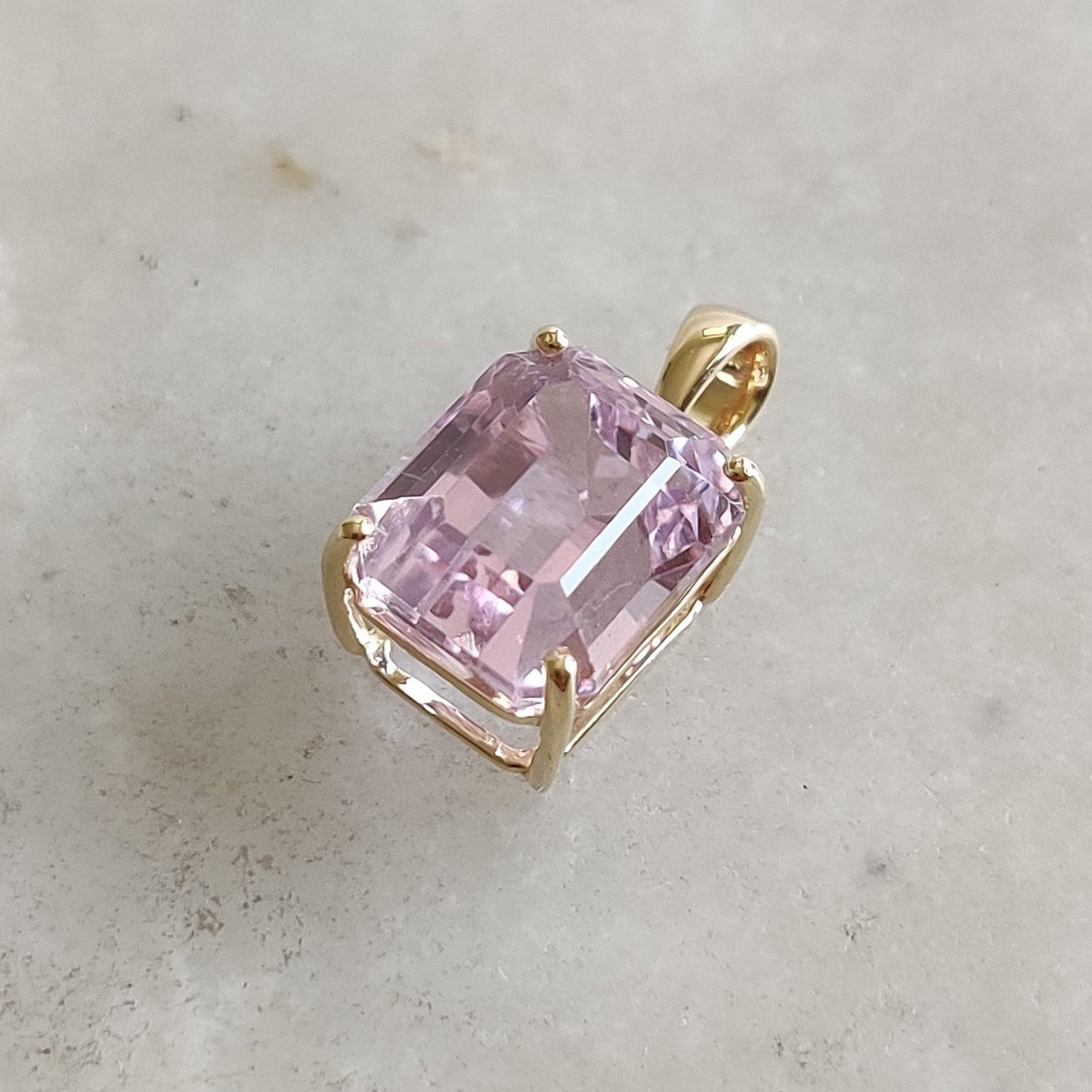 Natural Kunzite Pendant, 14K Solid Yellow Gold Kunzite Prong Pendant, October Birthstone Pendant, AAA Kunzite Pendant, Kunzite Jewelry