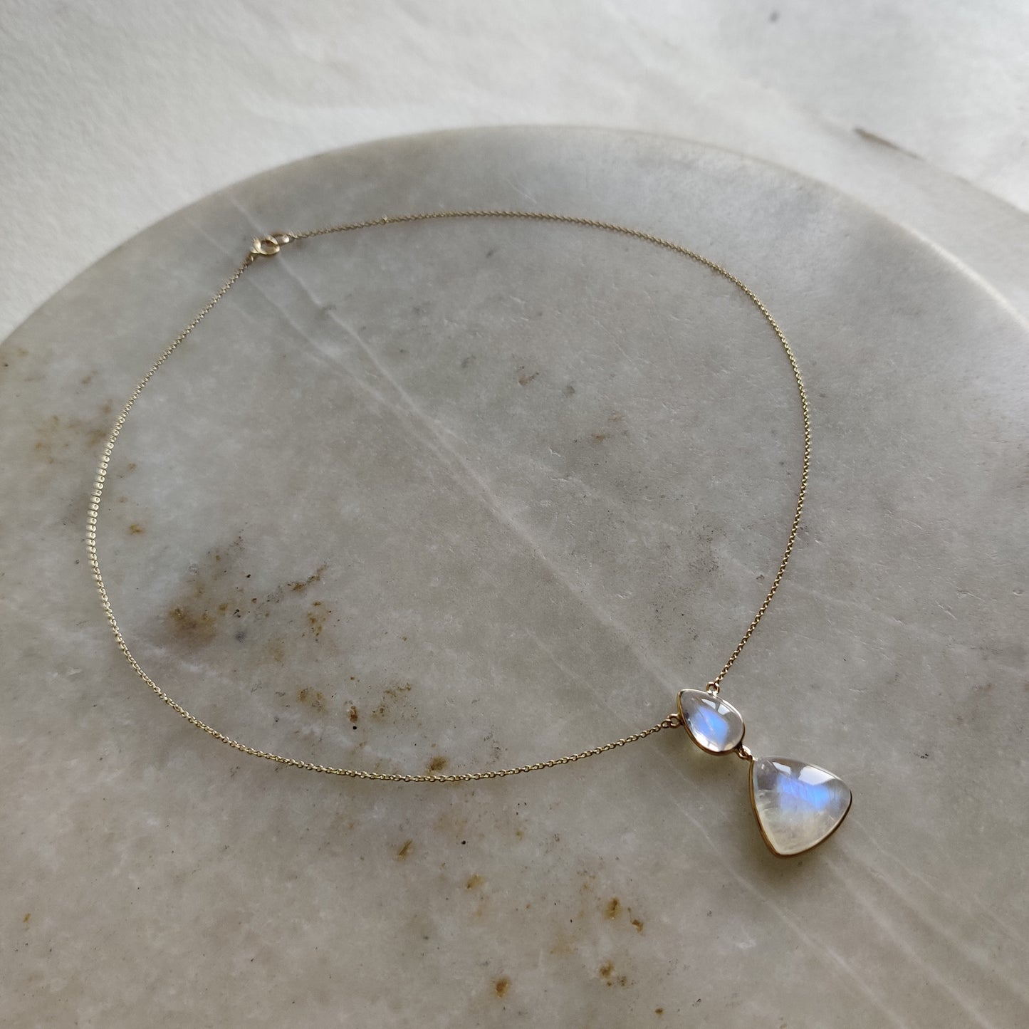 Natural Rainbow Moonstone  Pendent, 14K Solid Gold Pendent Necklace, Rainbow Moonstone Jewelry,June Birthstone, Blue Moonstone Necklace