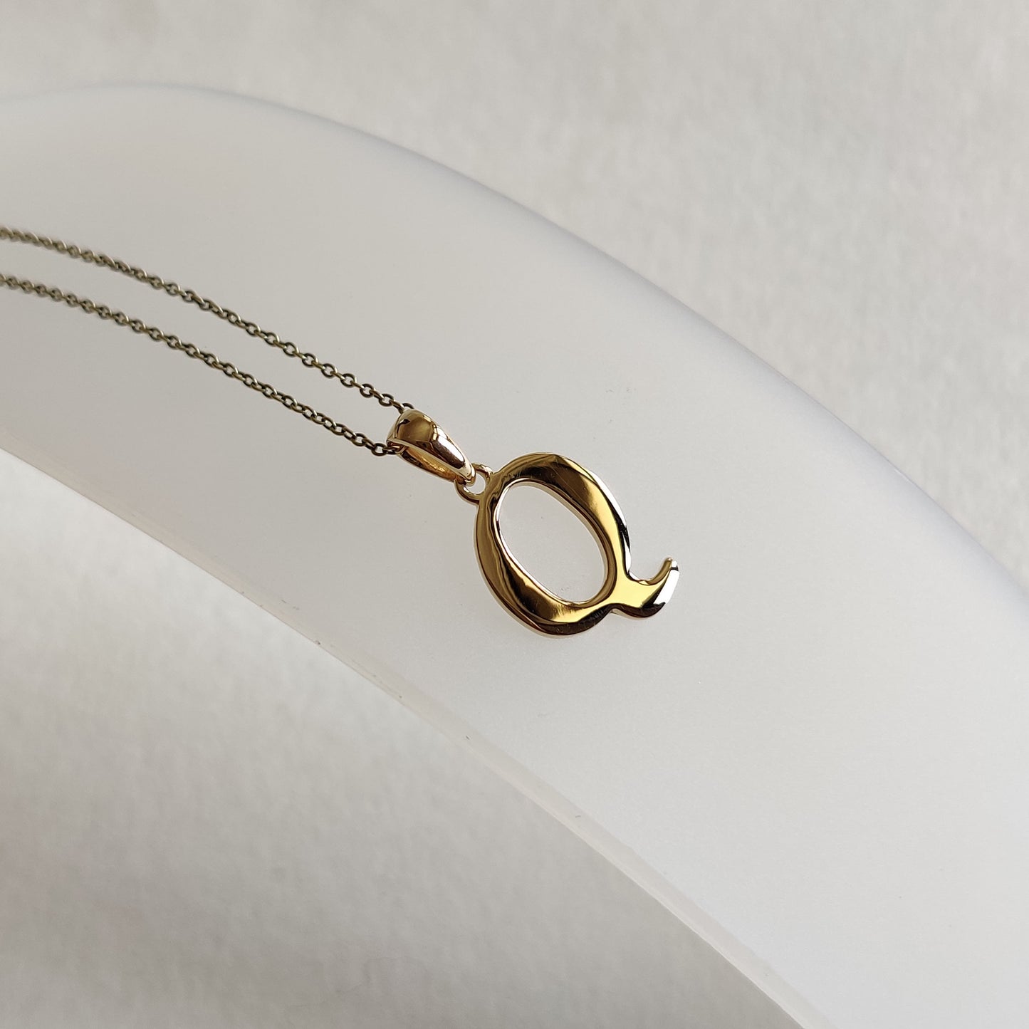 14K Gold Initial Q Pendant, Solid Yellow Gold Initial Q Charm Pendant, Gold Charm Pendant, Alphabet Q Pendant, Birthday Gift, Letter Pendant