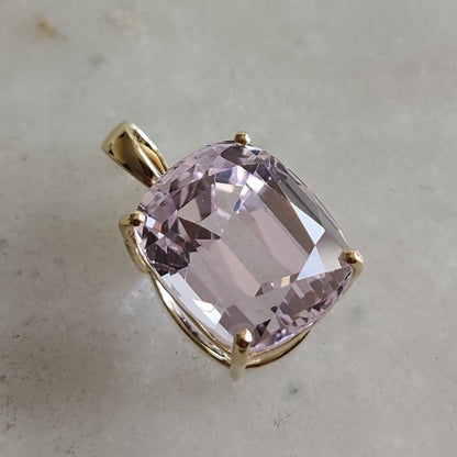 Natural Kunzite Pendant, 14K Solid Yellow Gold Kunzite Pendant, Prong Pendant , October Birthstone, Christmas Gift, Kunzite Jewelry