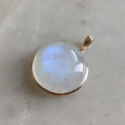 Rainbow Moonstone Pendant, 14K Solid Yellow Gold Moonstone Pendant, June Birthstone, Christmas Gift,  Bezel Pendant, Moonstone Jewelry