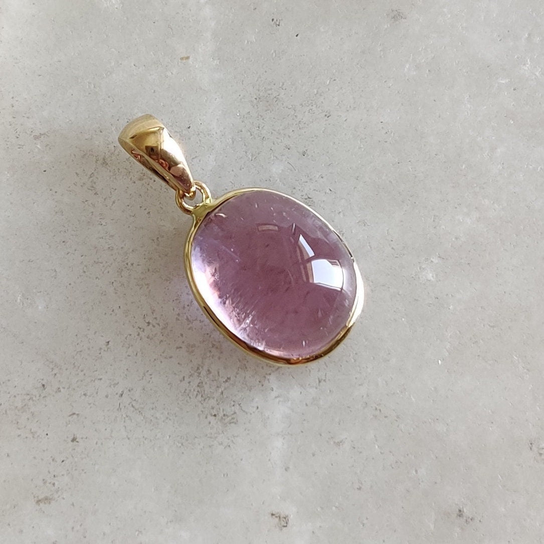 Natural Kunzite Pendant, 14K Solid Gold Kunzite Pendant, Solid Gold Oval Bezel Pendant, October Birthstone, Christmas Gifts, Kunzite Jewelry