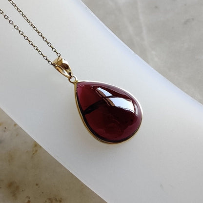 Natural Garnet Pendant, 14K Solid Gold Garnet Pendant, Solid Gold Pendant Necklace, January Birthstone, Christmas Gift, Garnet Jewelry