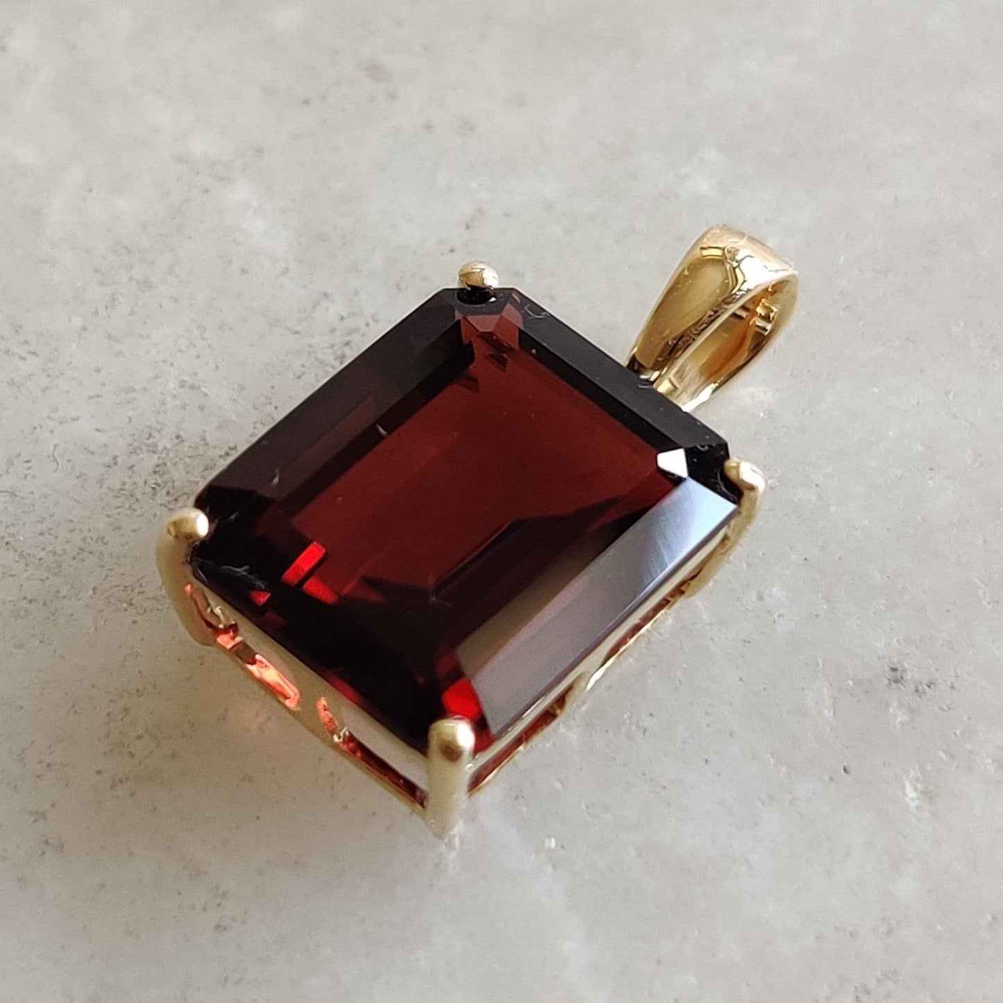 Natural Garnet Pendant, 14K Solid Yellow Gold Garnet Pendant, January Birthstone Pendant, Garnet Jewelry, Octagon Pendant, Christmas Present