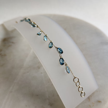 Natural Swiss Blue Topaz Bracelet, 14K Yellow Gold Swiss Blue Topaz Bracelet, Chain Bracelet, Blue Topaz Gold Bracelet, December Birthstone