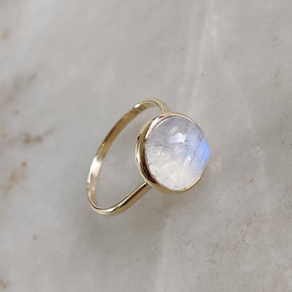 Natural Rainbow Moonstone Ring, 14K Solid Yellow Gold Rainbow Moonstone Ring, Dainty Ring, June Birthstone Ring, Rainbow Moonstone Jewelry