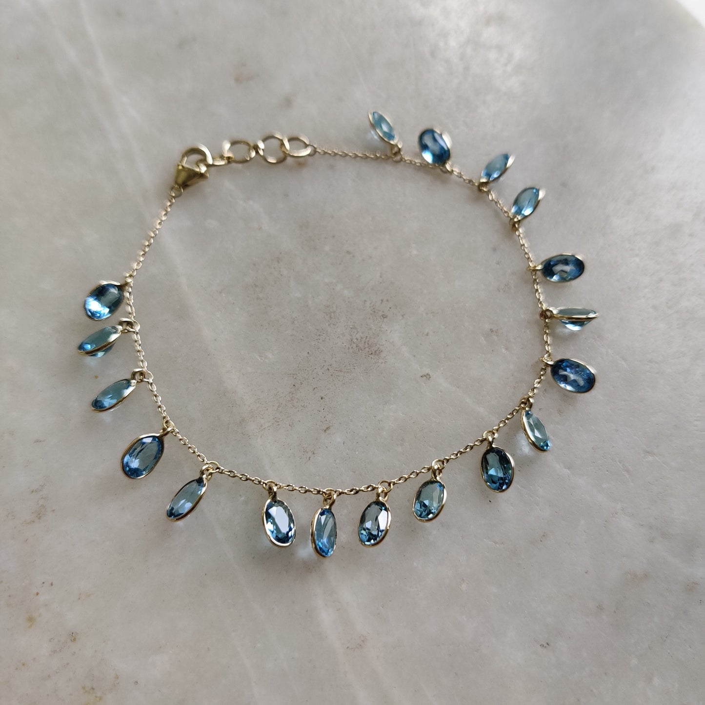 Natural Swiss Blue Topaz Bracelet, 14K Yellow Gold Swiss Blue Topaz Bracelet, Chain Bracelet, Blue Topaz Gold Bracelet, December Birthstone