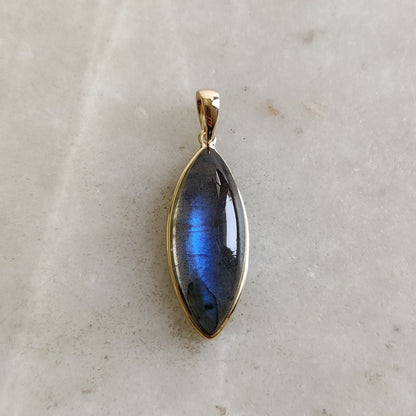 Natural Labradorite Pendant, 14K Solid Yellow Gold Labradorite Pendant, November Birthstone, Bezel Pendant, Marquise Pendant, Christmas Gift