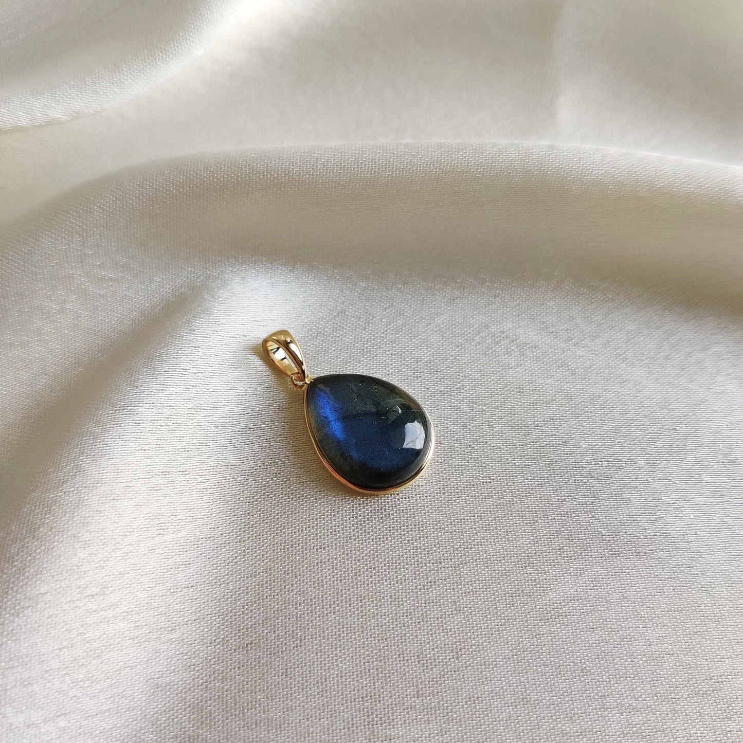 Natural Blue Labradorite Pendant, 14K Solid Yellow Gold Pendant, August November Birthstone Pendant, Pear Bezel Pendant, Christmas Present