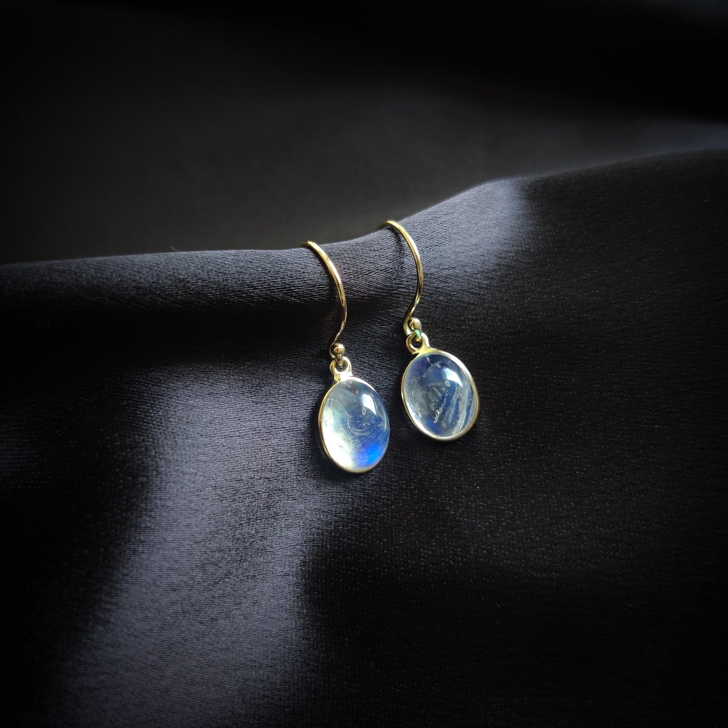 Natural Rainbow Moonstone Earrings, 14K Solid Yellow Gold Moonstone Earrings, Drop Bezel Earrings, June Birthstone, Blue Moonstone Jewelry