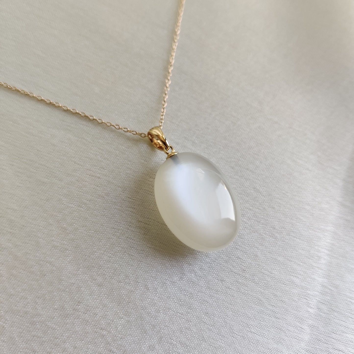 Natural White Moonstone Pendant, 14K Solid Yellow Gold Moonstone Pendant, June Birthstone Pendant, Christmas Gift, White Moonstone Jewelry