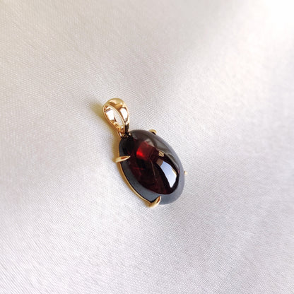 Natural Garnet Pendant, 14K Solid Yellow Gold Prong Pendant, January Birthstone Pendant, Oval Garnet Pendant, Garnet Jewelry, Christmas Gift